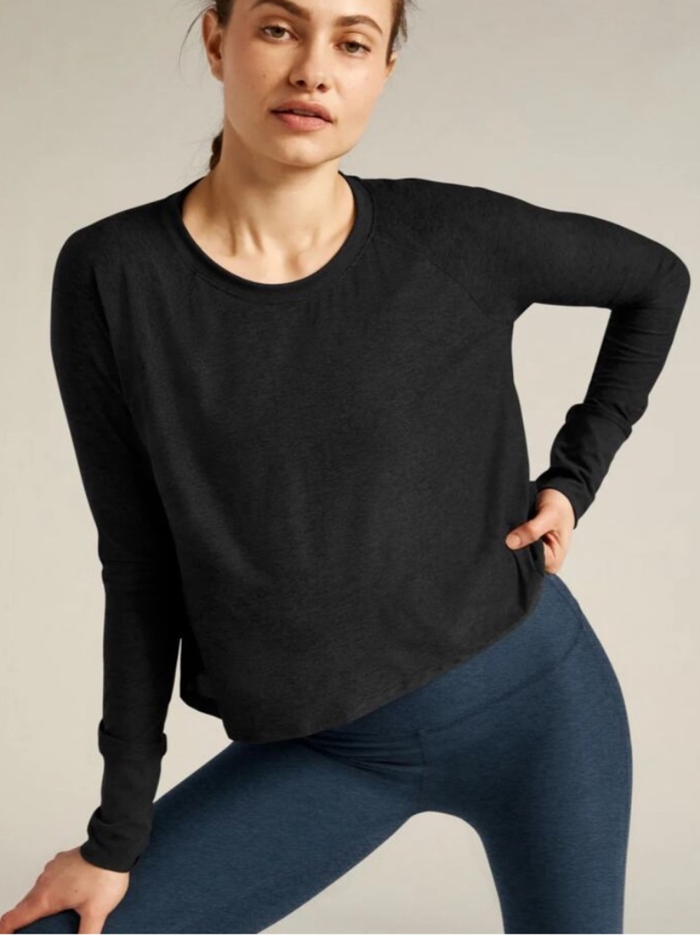 Beyond Yoga Women's
Featherweight Daydreamer Black Charcoal Pullover Medium